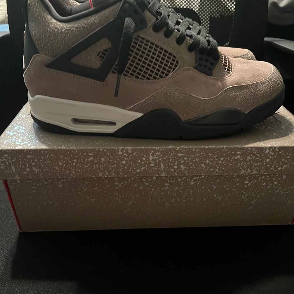 Jordan Taupe Haze 4s